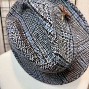 Men's Classic Gray and Blue Plaid Fedora